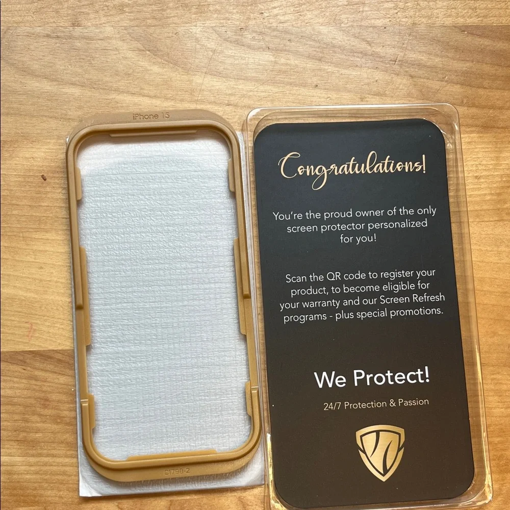 Disappearing Logo Tempered Glass Screen Protector - Green